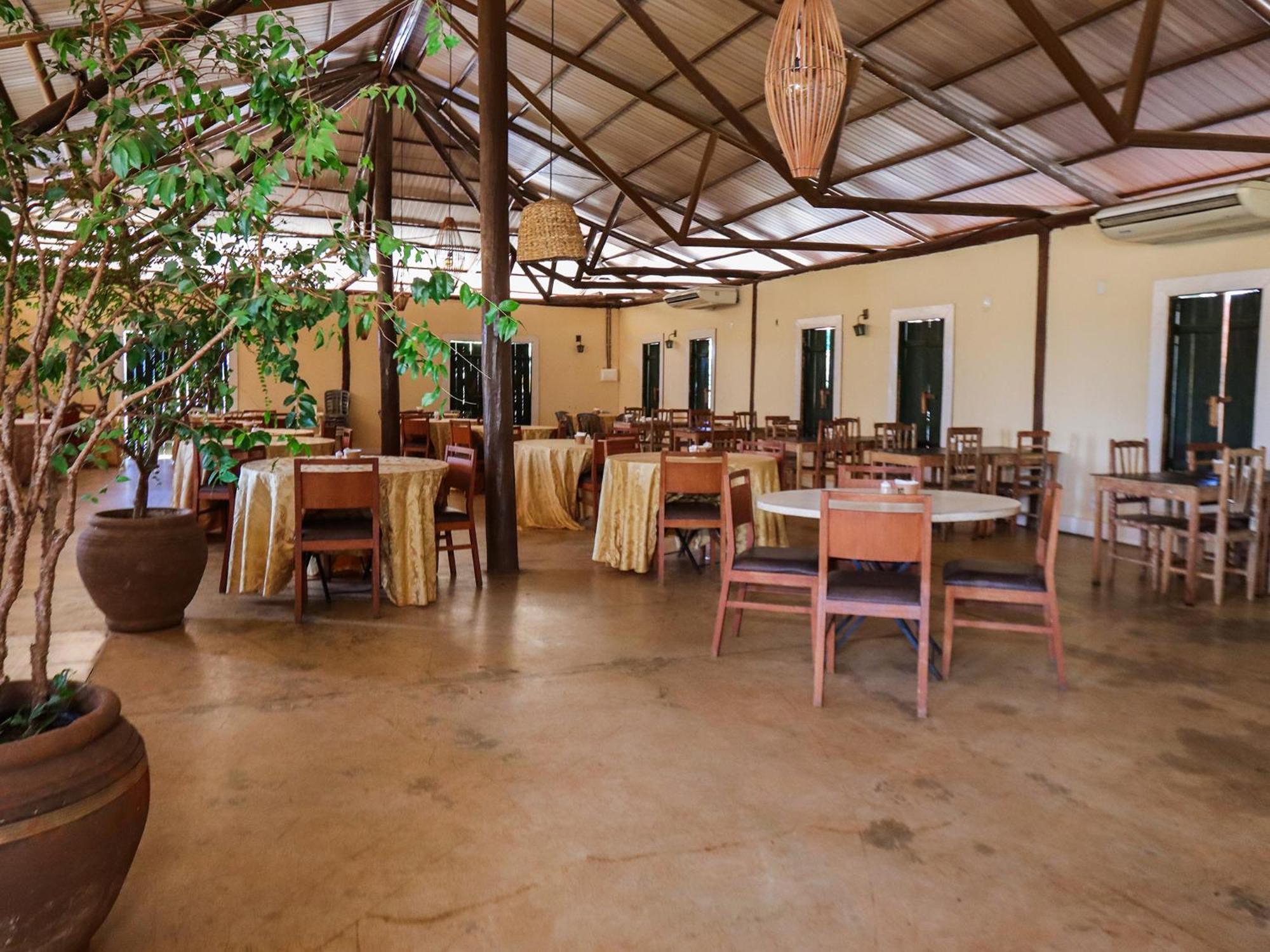 Ranchos 30 Hotel Fazenda Hidrolandia  Exterior photo